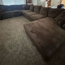 U-Shaped Sectional Couch