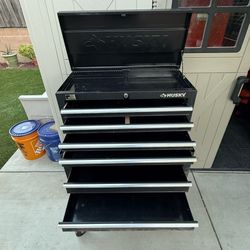 HUSKY 6 DRAWER ROLLING TOOL CHEST