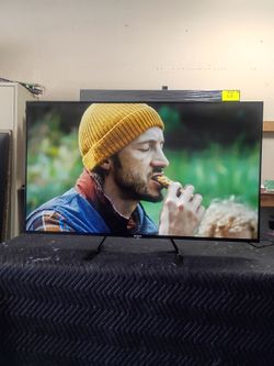 55 inch Sony bravia Android 4k smart tv beautiful tv comes with remote control shows great quality clear picture works perfect guaranteed