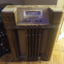 Antique Radio
