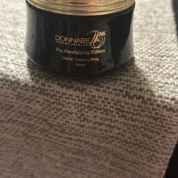  Donna Bella 24K Pro Revitalizing Edition DMAE Instant Lifting Mask