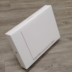 Apple MacBook Air 13in M4 Chip Brand New 