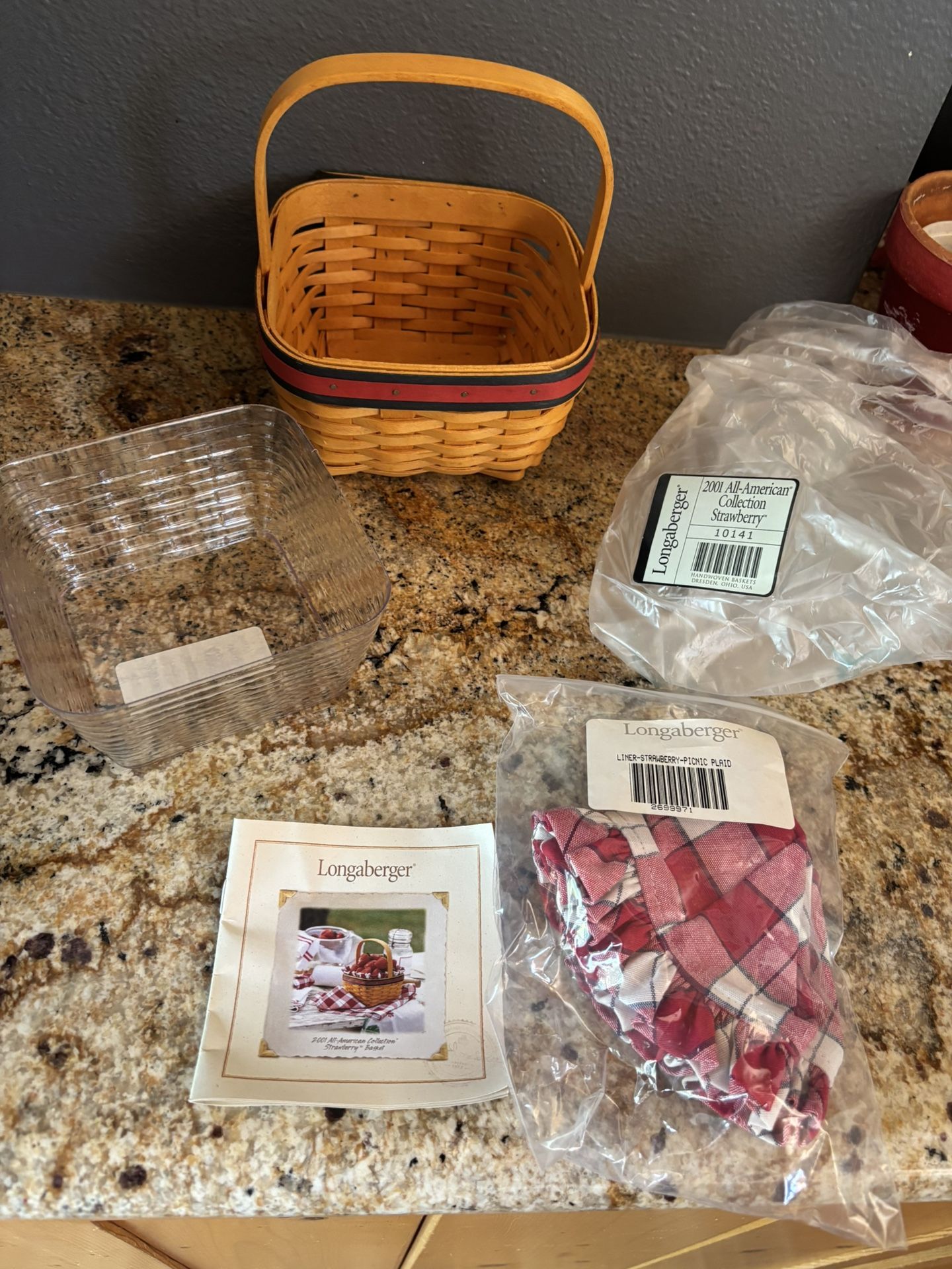 Longaberger Vintage NWT All American Collection Strawberry Bskt Combo