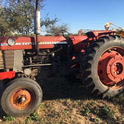 Tractor Excellent Conditions