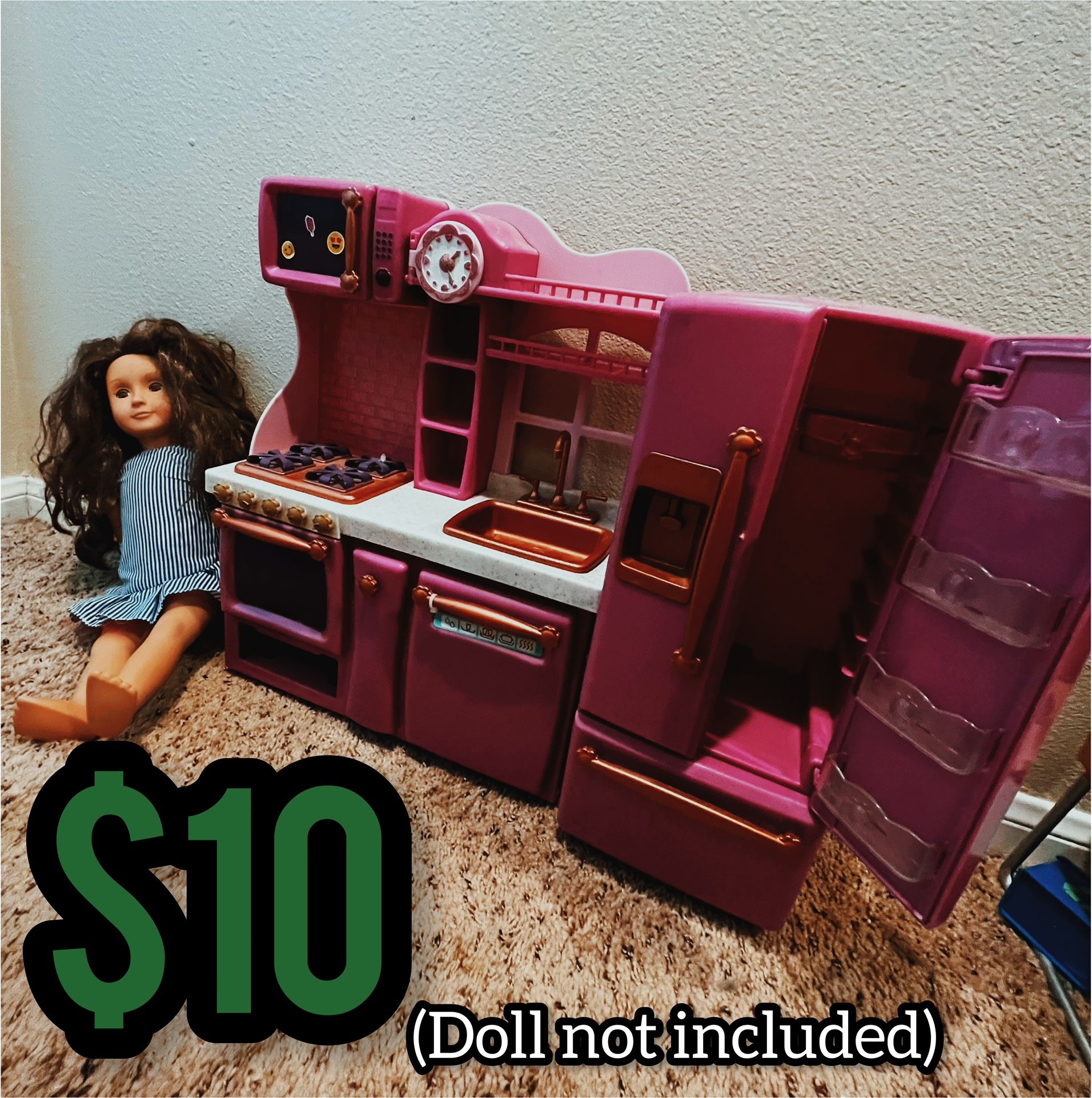 American Girl Kitchen In Great Condition (doll Not Included)
