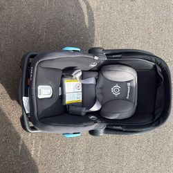 Uppababy Car seat Plus Base