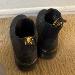 Airwair Doctor Martens Men Size 6