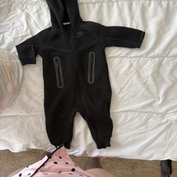 Nike Pro 6 Months 
