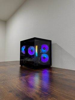 High End RTX 5070 Gaming PC