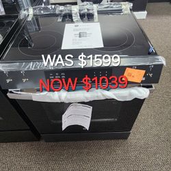 GE 30" SLIDE IN ELECTRIC CONVECTION RANGE WITH AIR FRY, AND EASY WASH OVEN TRAY