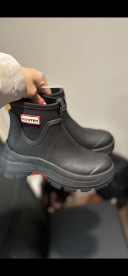 Hunter Eloise Lug Sole Ankle Boot size 37