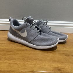 Men's Nikes 