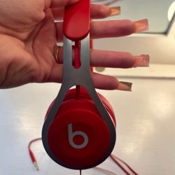 beats wire headphones