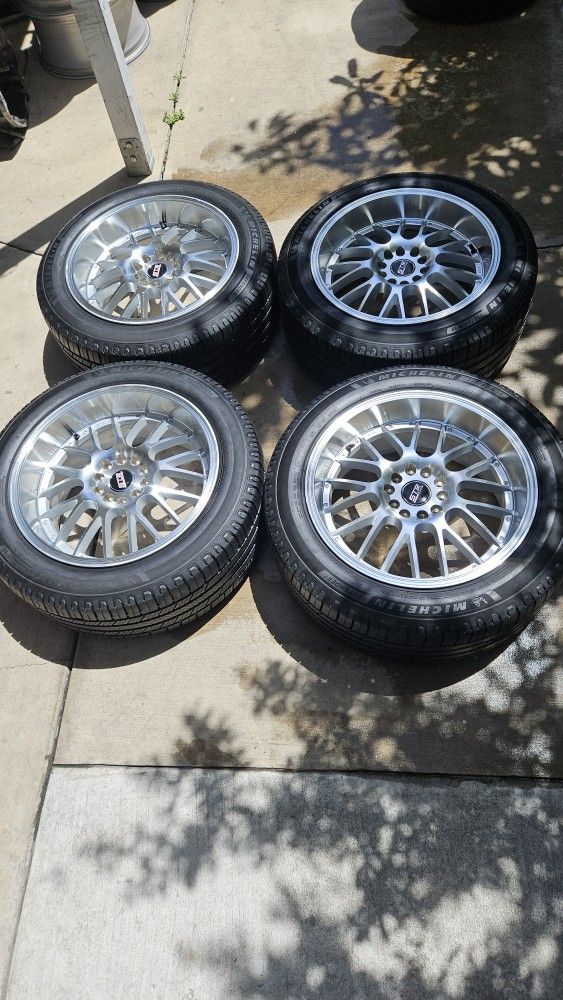 18" Str514 Wheels & Tires