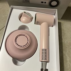 Hair Dryer With Diffuser 