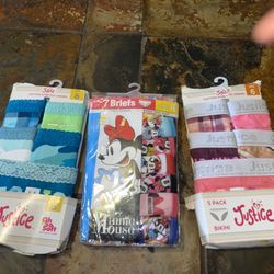 Girl’s Briefs/ Hipsters/ Bikinis
