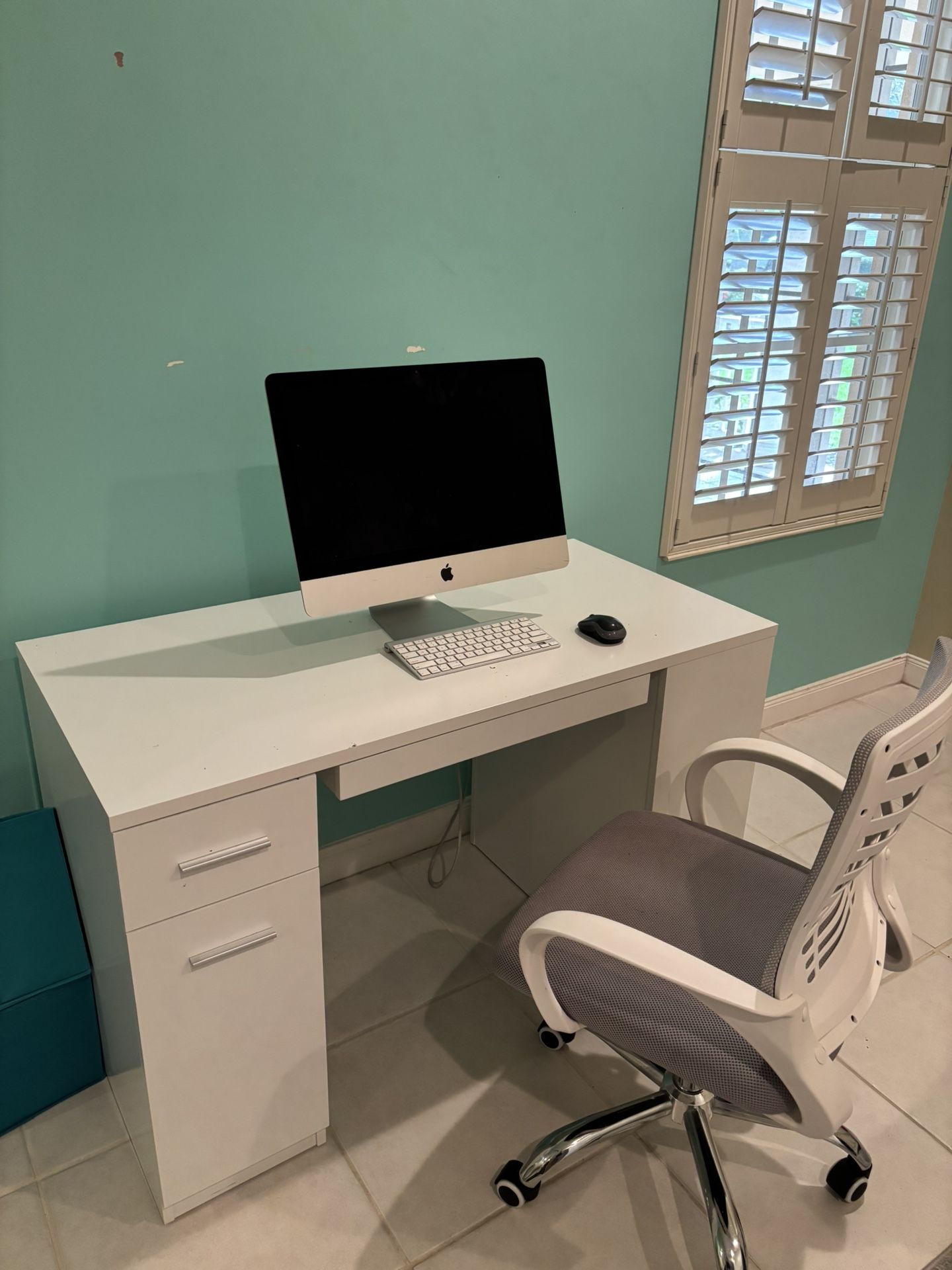 Desk