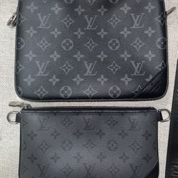 Louis Vuitton Mens Trio Messenger Bag