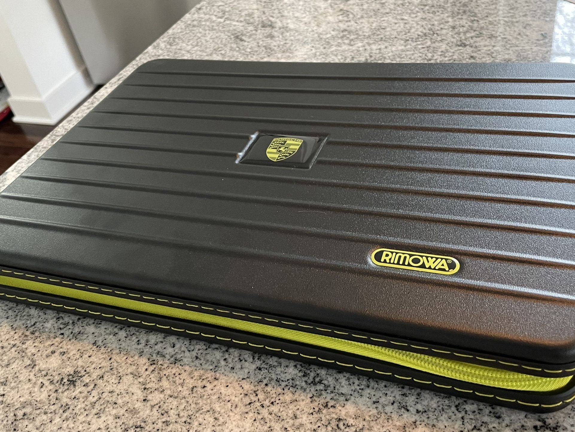 PTS Laptop Case Rimowa Hybrid Porsche Design
