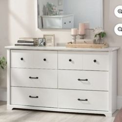 Mainstays 6 Drawer Dresser Brand New in the Box