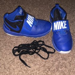 Nikes 4.5y