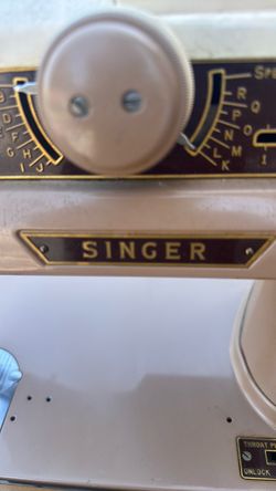 Singer Sewing Machine Vintage
