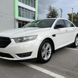 2014 Ford Taurus