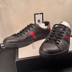Gucci ACE MENS 12 Black. Great Condition.