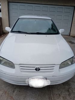 1999 Toyota Camry