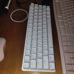 Razer Keyboard Selling It For 60 Original Price Was 145
