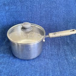 FARBERWARE 3 Quart Stainless Steel Saucepan And Lid 