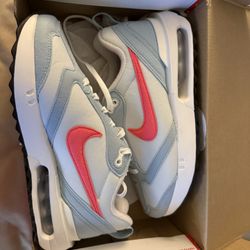Nike Size 6