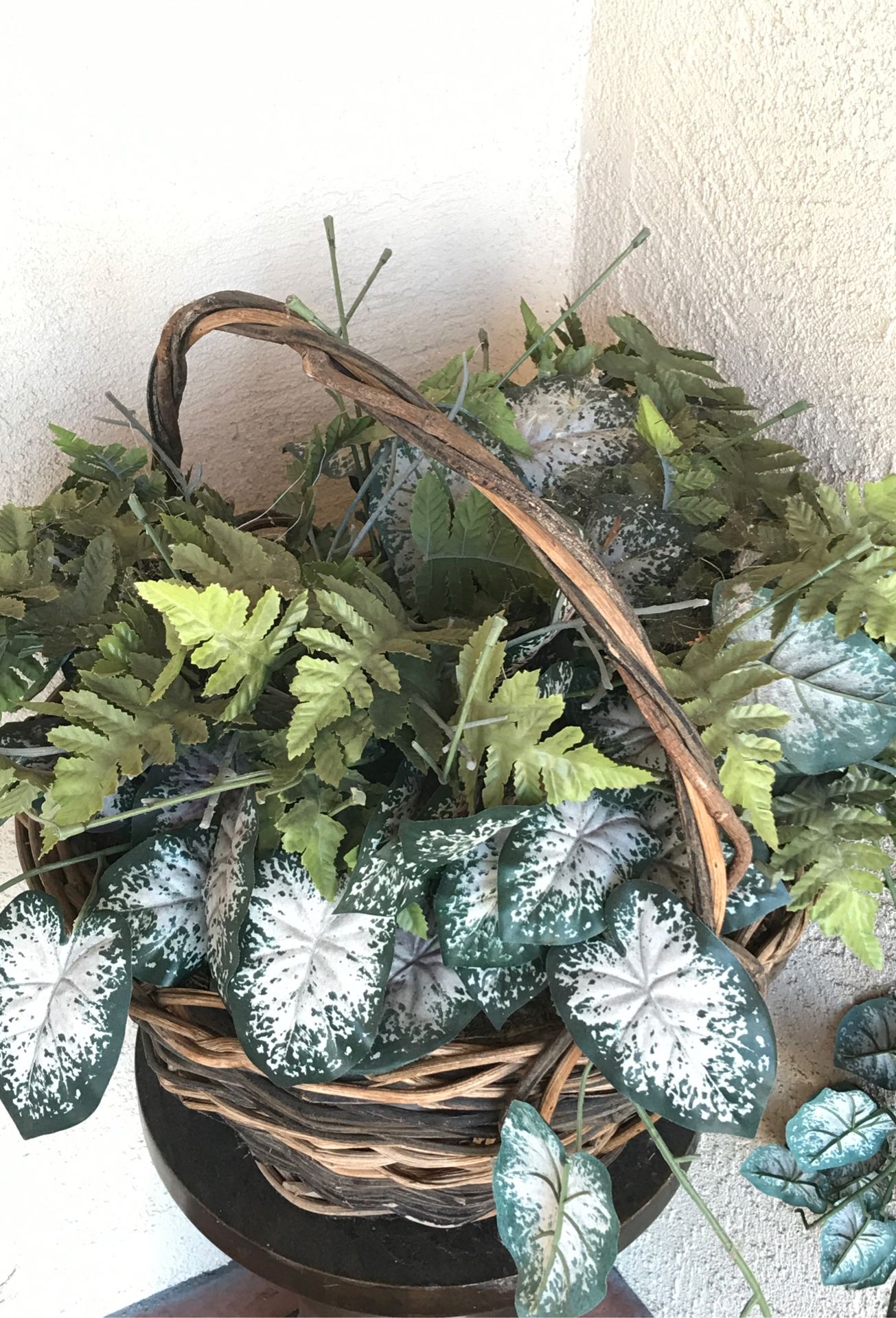 Fake decoration plant basket