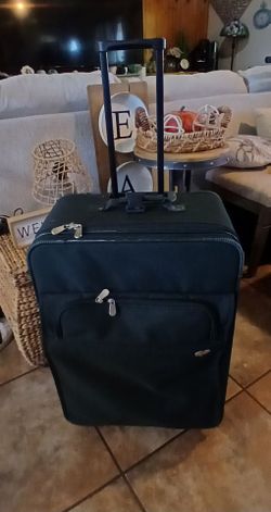 Black Soft-Side Rolling Luggage Suitcase 50 lbs Large
