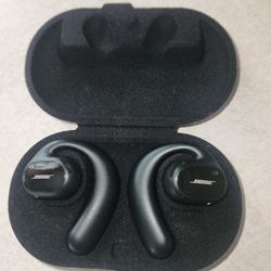 Bose Sport Open Earbuds With Case & Charger