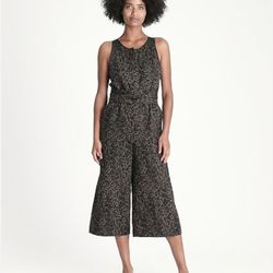 Brand New Woman’s Banana Republic brand Linen-Cotton Wide-Legged Cropped Leopard Print Brown and Black Jumpsuit Up For Sale