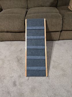 Dog or cat ramp