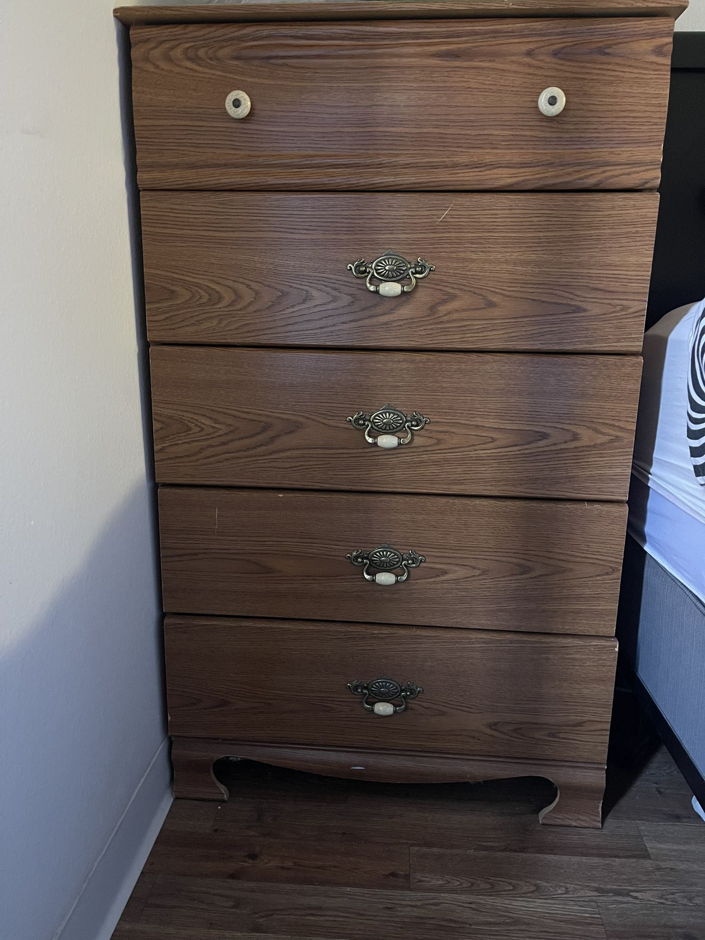 Dresser for Sale in San Diego, CA OfferUp