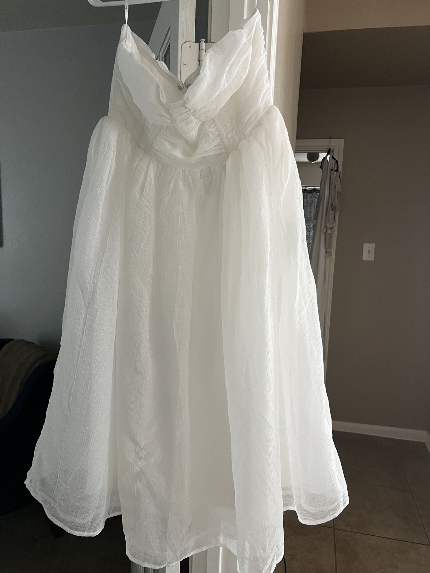 Beautiful Strapless Corset Dress… Tea Length .. Brand New 