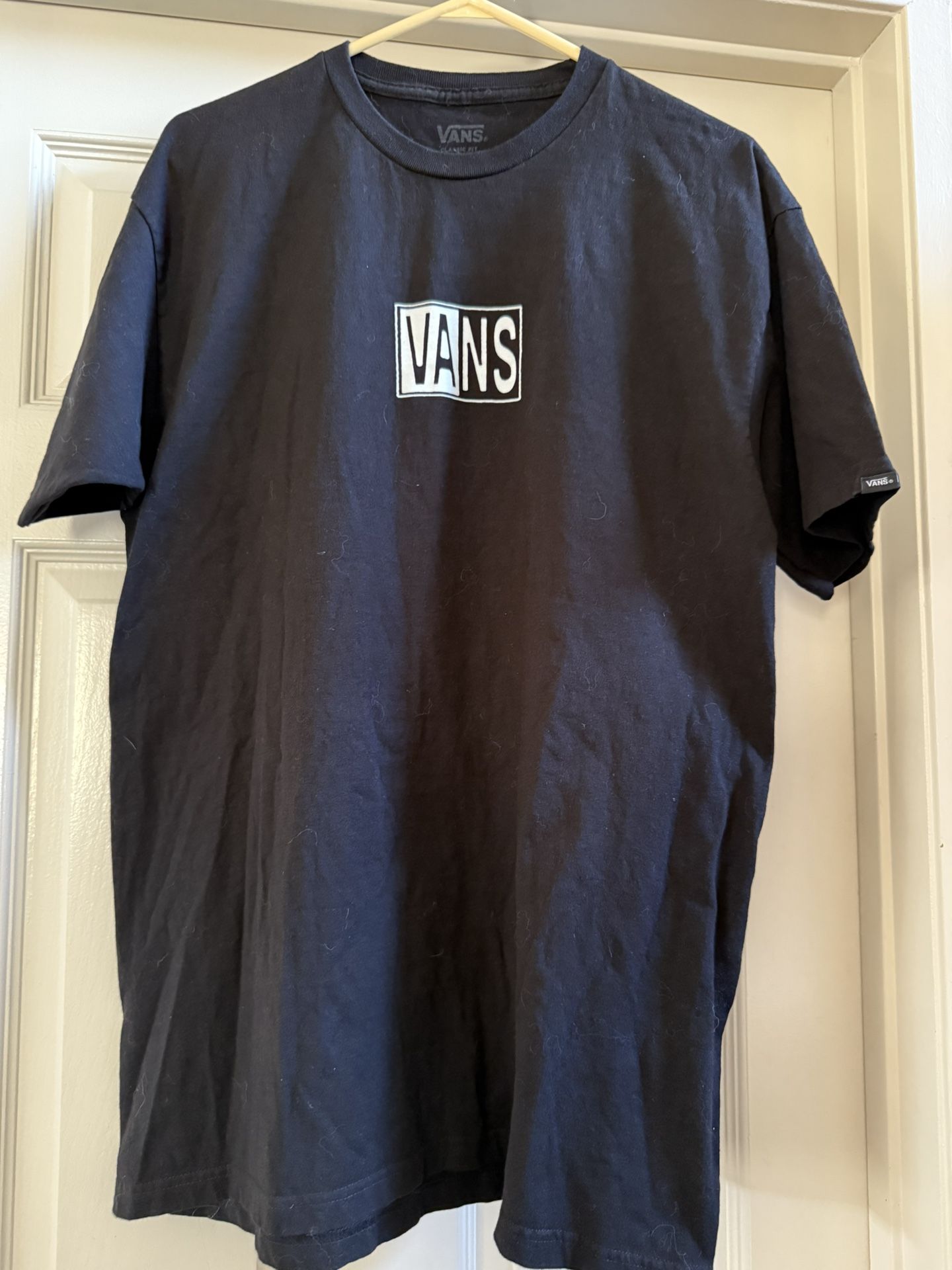 Vans T-Shirt Size LG.