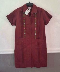 Women’s Guayabera Dress Shirt Size 10/12