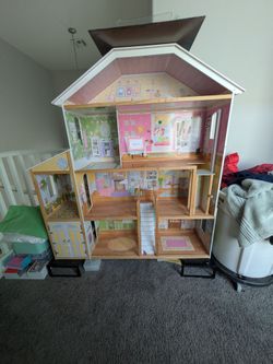 Beautiful dollhouse 40 obo