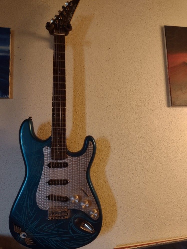 CS 327 Stage Guitars