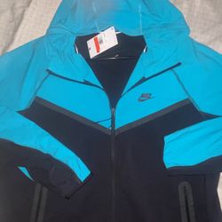 Nike Windbreaker 