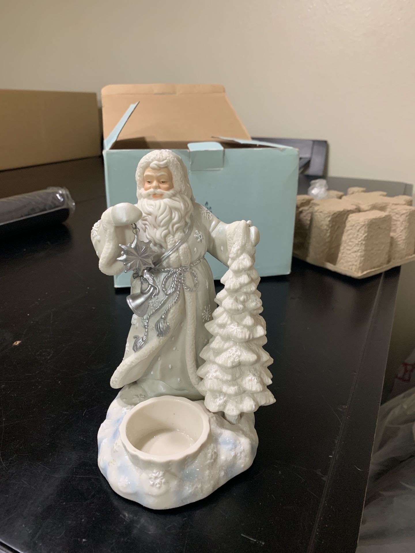 Christmas figurine tea tree candle holder