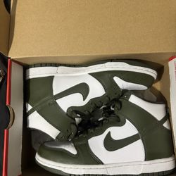 Nike Dunk High Cargo Khaki - Size 6Y (Womens 7.5)