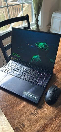 Acer predator RTX4080  INTEL-I9