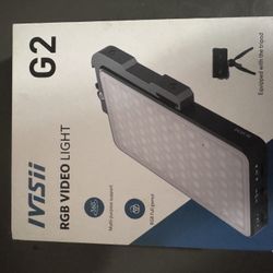 IVISII G2 Pocket RGB Camera Light,32Wh Built- Rechargeable Battery 