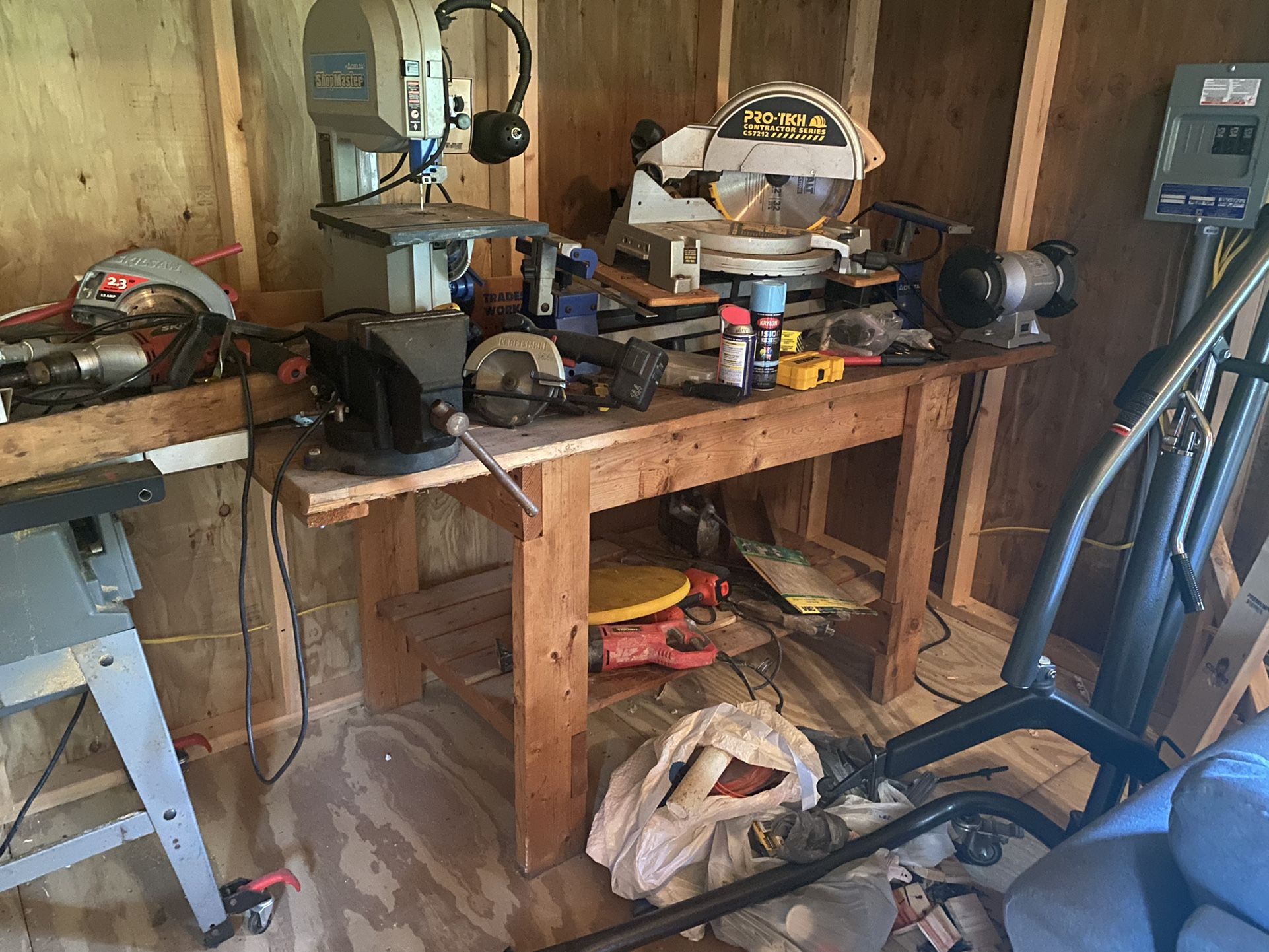 Power Tools And Work Bench