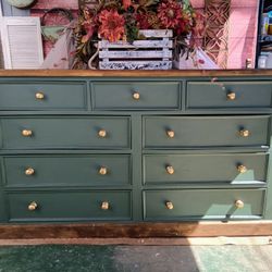 Big Dark Sage Green 9/Drawer Solid Wood Dresser 